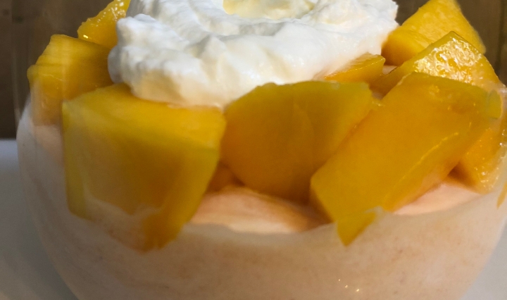 Papaya and Mango Fools | Sprinkle and a Dash | Creamy 5 minute Dessert